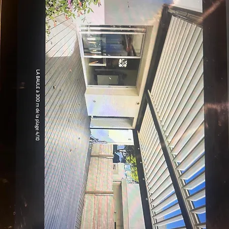 Bauloise à 200 M De La Villa